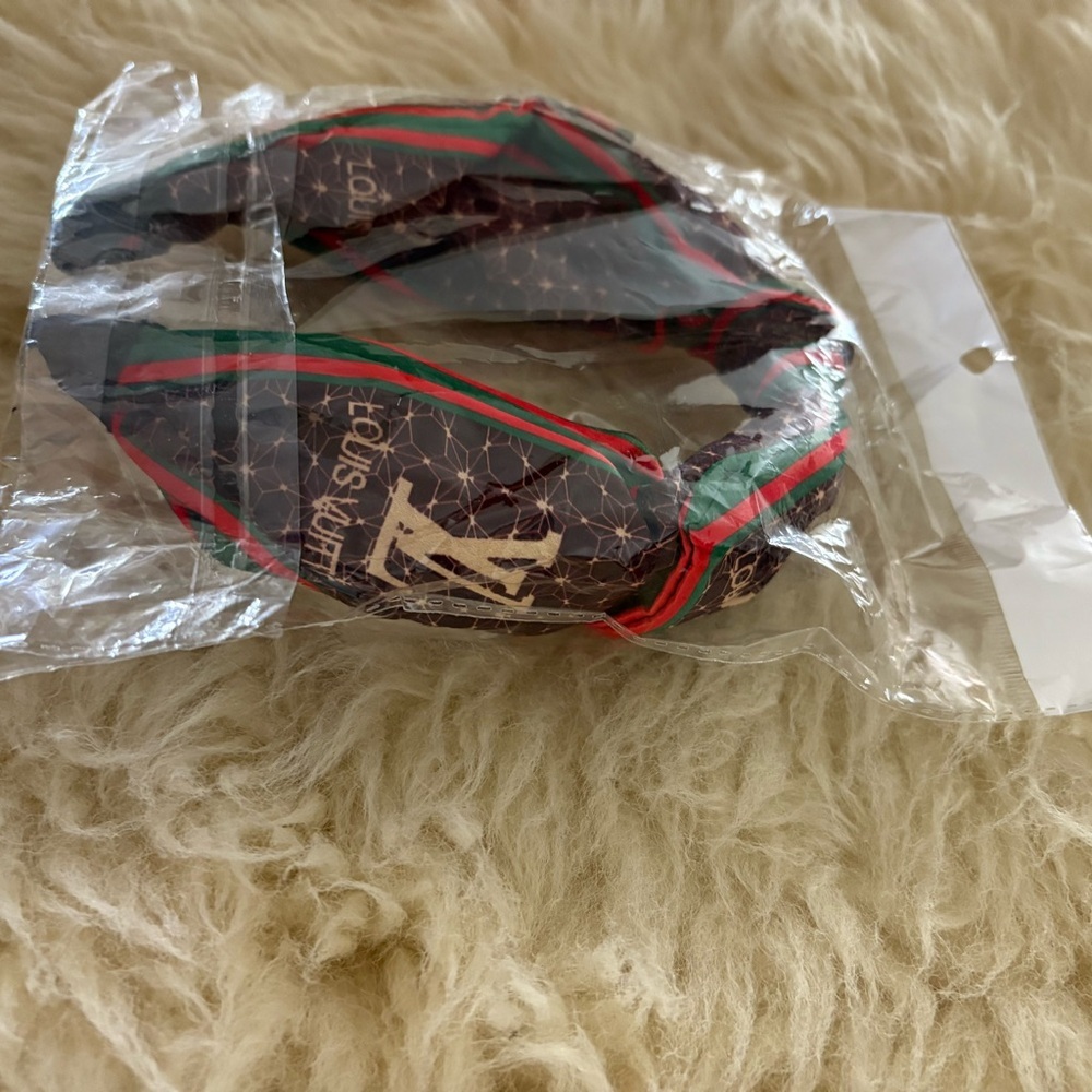 NWT Louis Vuitton Brown and Green Hairband - Picture 2 of 4